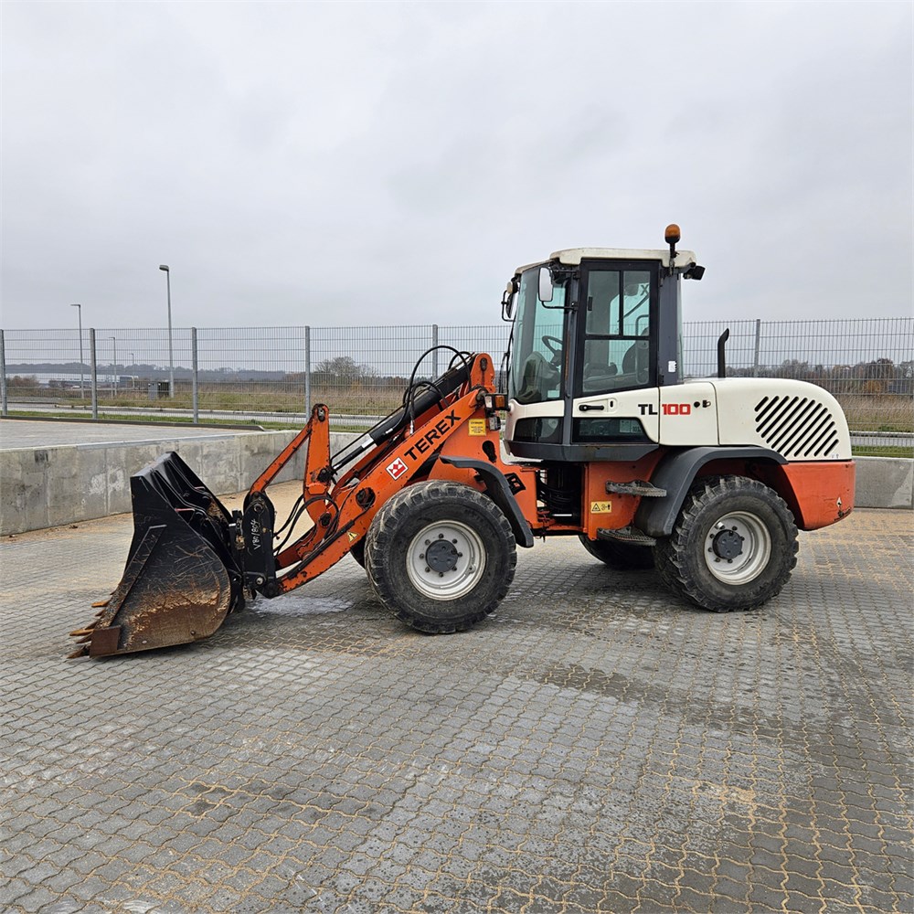 Terex TL100 - (2011) - 5.7T - 7 868 h