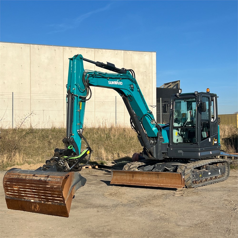 Sunward SWE90UF - (2024) - 8.7T - 110 h