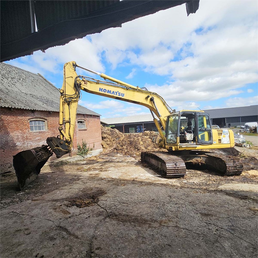 Komatsu PC240 LC-8 - (2006) - 25T - 15 395 h