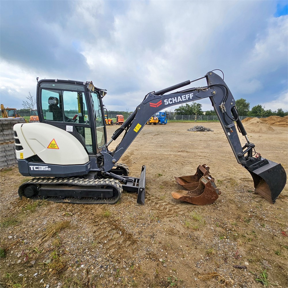 Schaeff-Terex TC35-2 - (2017) - 3.5T - 5 743 h