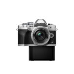 Olympus OM-D E-M10 Mark IV Silver + M.Zuiko Digital ED 14-42mm f/3.5-5.6 EZ – Image 3