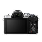 Olympus OM-D E-M10 Mark IV Silver + M.Zuiko Digital ED 14-42mm f/3.5-5.6 EZ – Image 6