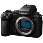 Panasonic Lumix DC-S5 II + Lumix S 50 mm F/1.8 – Image 3