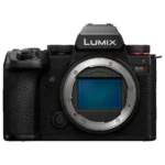 Panasonic Lumix DC-S5 M2 + Lumix S 20-60mm F/3.5-5.6 + Lumix S 50mm F/1.8 – Image 3