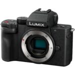 Panasonic Lumix DC-G100D + Lumix G Vario 12-32mm f/3.5-5.6 ASPH OIS + Tripod Grip
