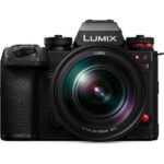 Panasonic Lumix DC-S1R II + Lumix S 24–105 mm f/4 Macro OIS