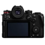 Panasonic Lumix DC-S1 Mark II + Lumix S 24-105mm F/4.0 Macro OIS – Image 7